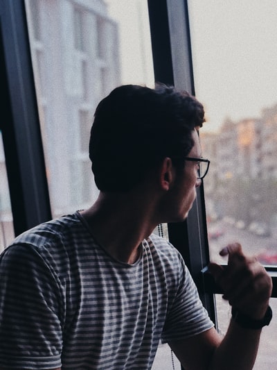 كيفية إصلاح ضوء الإنترنت الأحمر على المودم